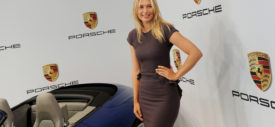 Maria Sharapova Porsche blue