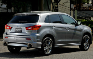 Sebanyak 17 Ribu Mitsubishi Outlander Sport Di-Recall di Indonesia Sebanyak 17 Ribu Mitsubishi Outlander Sport Di-Recall di Indonesia