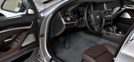 New BMW Seri 5 Facelift dash