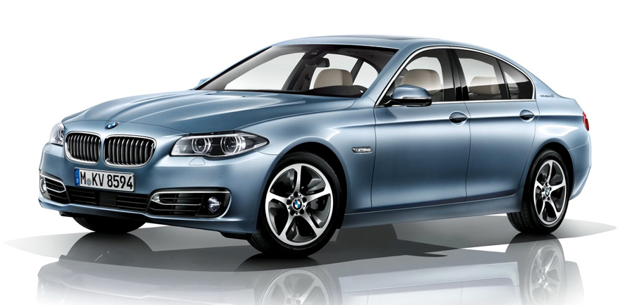 BMW, New BMW Seri 5 Facelift hybrid: New BMW Seri 5 Facelift 2013 : Nyaris Tidak Ada Bedanya!