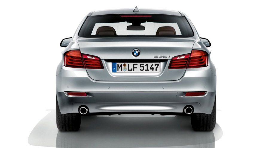 BMW, New BMW Seri 5 Facelift rear: New BMW Seri 5 Facelift 2013 : Nyaris Tidak Ada Bedanya!