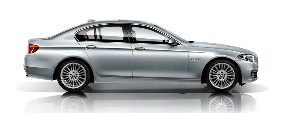 BMW, New BMW Seri 5 Facelift samping: New BMW Seri 5 Facelift 2013 : Nyaris Tidak Ada Bedanya!