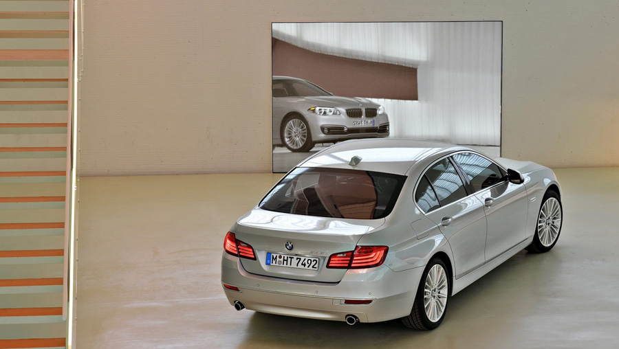 BMW, New BMW Seri 5 Facelift wallpaper: New BMW Seri 5 Facelift 2013 : Nyaris Tidak Ada Bedanya!