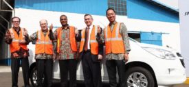Tim Lee Vice President Global Manufacturing and President International Operations GM meresmikan pabrik General Motors di Bekasi