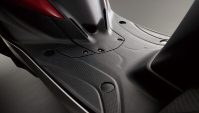 Yamaha SMax 155 Injeksi : Saingan Berat Honda PCX 150! Yamaha SMax 155 Injeksi : Saingan Berat Honda PCX 150!