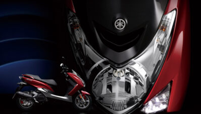 Yamaha SMax 155 Injeksi : Saingan Berat Honda PCX 150! Yamaha SMax 155 Injeksi : Saingan Berat Honda PCX 150!