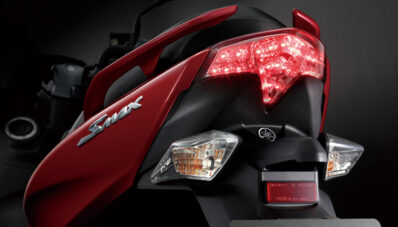 Yamaha SMax 155 Injeksi : Saingan Berat Honda PCX 150! Yamaha SMax 155 Injeksi : Saingan Berat Honda PCX 150!