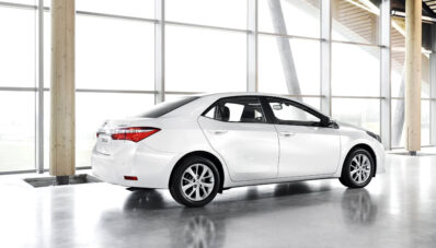 Ini dia All New Toyota Corolla Versi Indonesia Ini dia All New Toyota Corolla Versi Indonesia