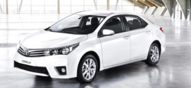 New Toyota Corolla lampu belakang