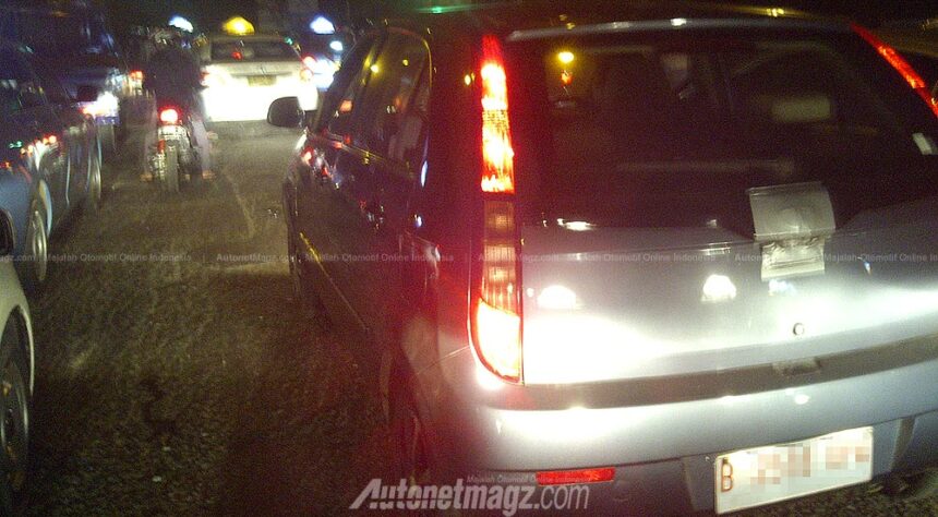 Spy Shot : Tata Indica dan Tata Indica Vista Spy Shot : Tata Indica dan Tata Indica Vista