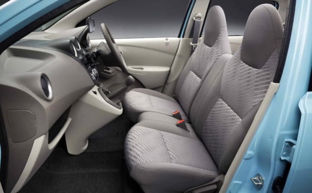 Datsun Go interior