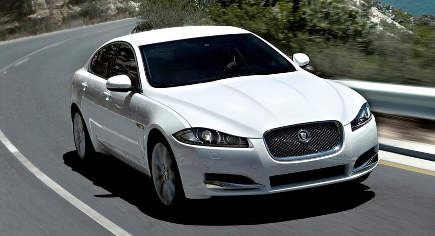 Jaguar XJL dan Jaguar XF Dipasarkan di Indonesia