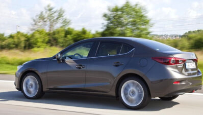 Ini Dia Penampakan Mazda 3 Sedan Ini Dia Penampakan Mazda 3 Sedan