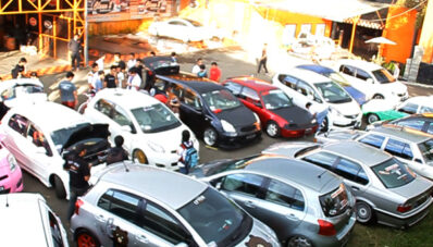 Revel Car Club Show Off On Ramadhan 2013