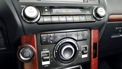 Nah Ini Dia Toyota Land Curiser Prado Facelift 2014 Nah Ini Dia Toyota Land Curiser Prado Facelift 2014