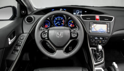 Honda Civic Tourer 2014 Modelnya Tidak Biasa Honda Civic Tourer 2014 Modelnya Tidak Biasa