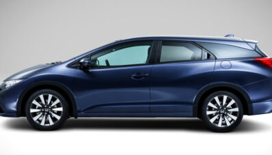 Honda Civic Tourer 2014 Modelnya Tidak Biasa Honda Civic Tourer 2014 Modelnya Tidak Biasa