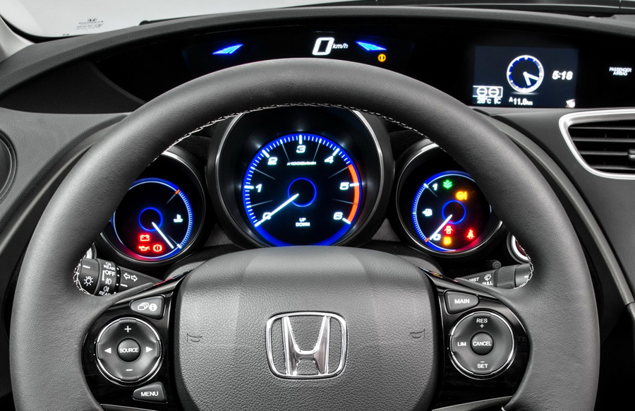 Honda, Honda Civic Tourer speedometer: Honda Civic Tourer 2014 Modelnya Tidak Biasa