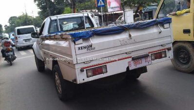 Spy Shot : TATA Xenon Sedang Diuji Coba di Jakarta Spy Shot : TATA Xenon Sedang Diuji Coba di Jakarta