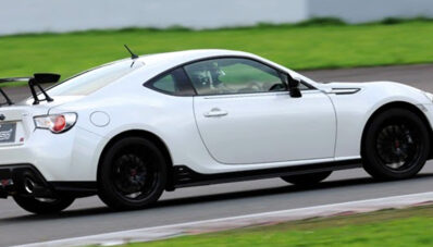 Subaru BRZ STi TS Concept : Tenaganya Nggak Nambah Bro! Subaru BRZ STi TS Concept : Tenaganya Nggak Nambah Bro!