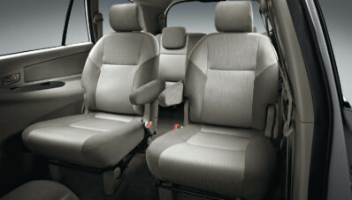 Nih Gambar High Resolution Foto Kijang Innova Facelift 2013 Nih Gambar High Resolution Foto Kijang Innova Facelift 2013