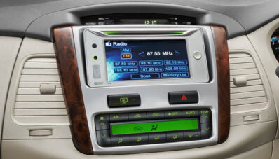 Nih Gambar High Resolution Foto Kijang Innova Facelift 2013 Nih Gambar High Resolution Foto Kijang Innova Facelift 2013