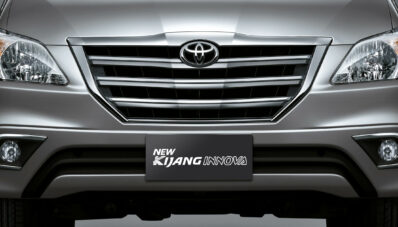 Nih Gambar High Resolution Foto Kijang Innova Facelift 2013 Nih Gambar High Resolution Foto Kijang Innova Facelift 2013