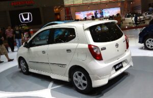 Kenapa Toyota Agya Lebih Lengkap Dari Toyota Etios Valco?