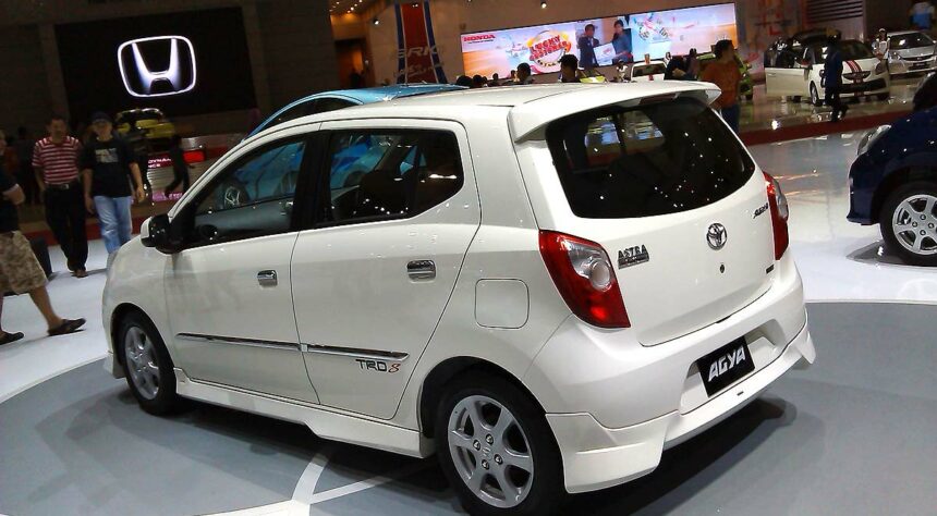 Kenapa Toyota Agya Lebih Lengkap Dari Toyota Etios Valco?