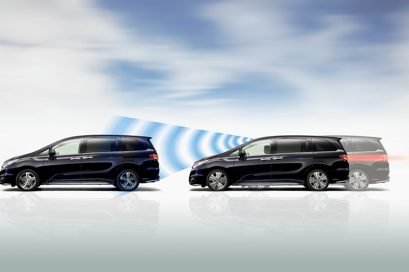 Honda, Honda Odyssey radar assisted emergency braking: Honda Odyssey 2014 Mulai Diperkenalkan