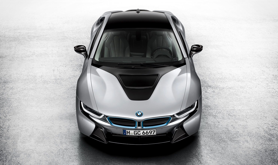 BMW, BMW i8 front: BMW i8 Electric : Generasi Baru Mobil Sport BMW