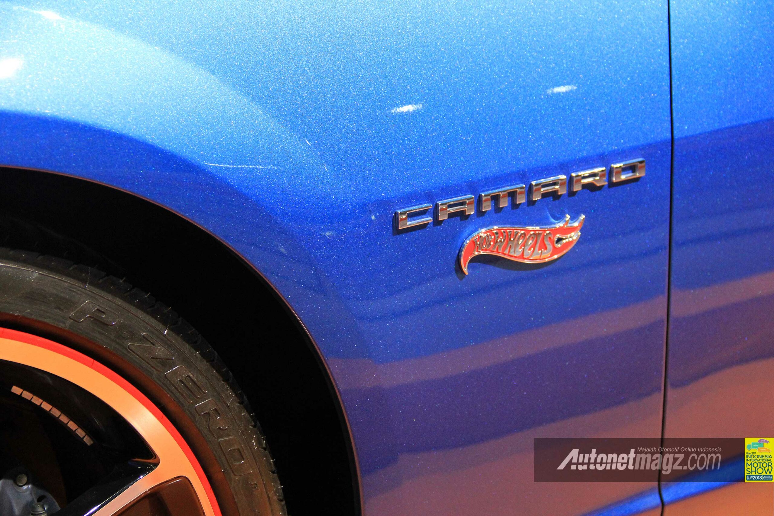 Mesin Chevrolet Camaro SS Hot Wheels Special Edition