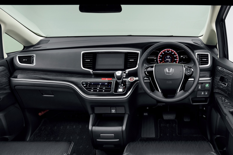 Honda, Dashboard Honda Odyssey 2014: Honda Odyssey 2014 Mulai Diperkenalkan