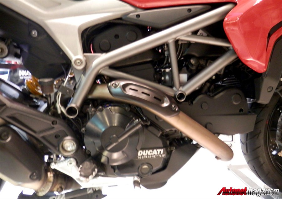 Ducati, Ducati Hyperstrada 2014: Ducati Hyperstrada Diperkenalkan di IIMS 2013