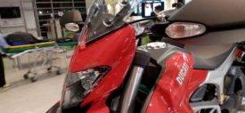 Ducati Hyperstrada seating
