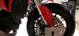 Ducati Hyperstrada steering