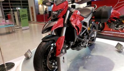 Ducati Hyperstrada Diperkenalkan di IIMS 2013 Ducati Hyperstrada Diperkenalkan di IIMS 2013
