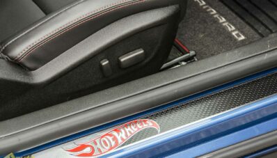 Chevrolet Camaro SS Hot Wheels Edition Muncul di IIMS 2013 Chevrolet Camaro SS Hot Wheels Edition Muncul di IIMS 2013