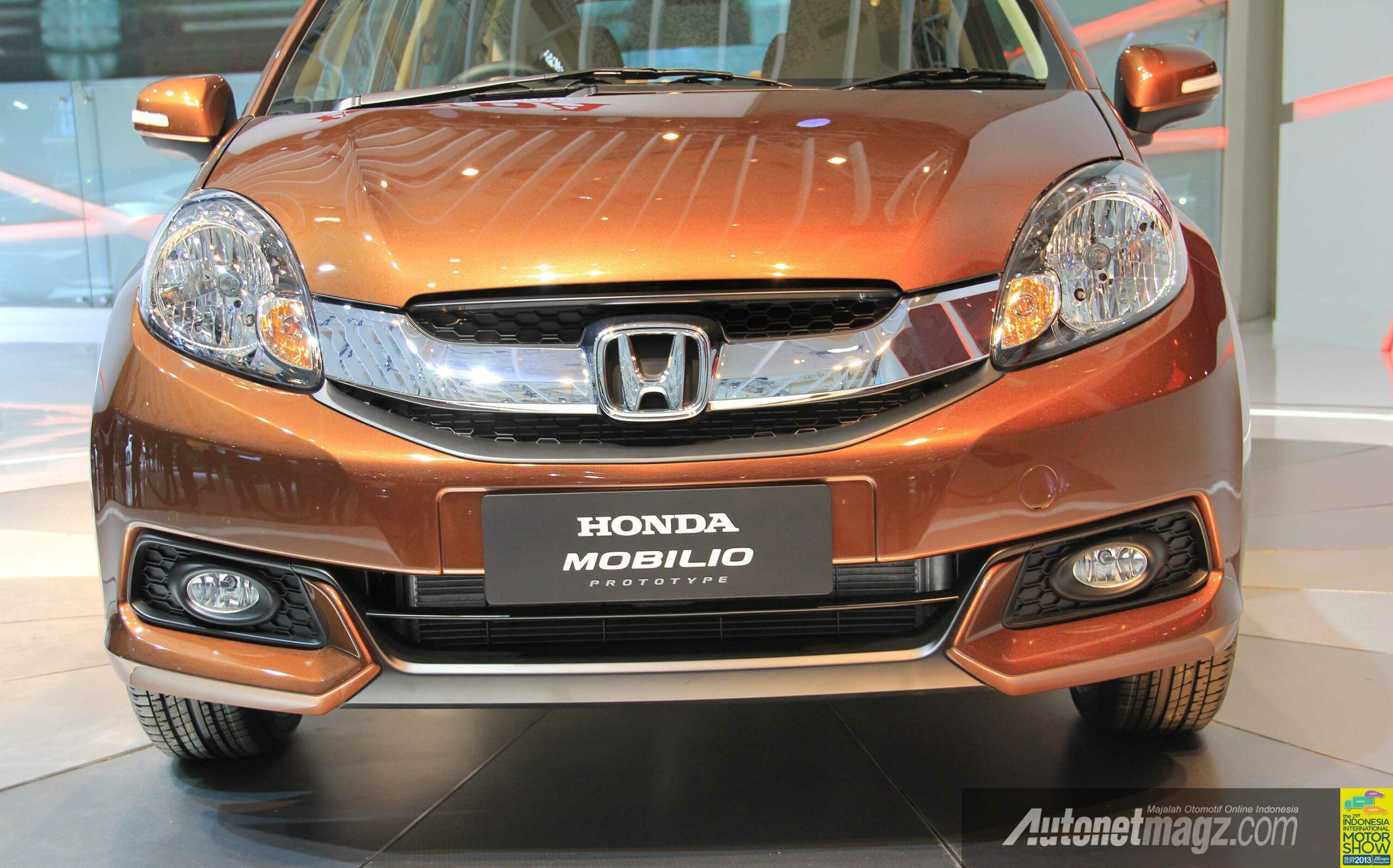 Dimensi Honda Mobilio Indonesia