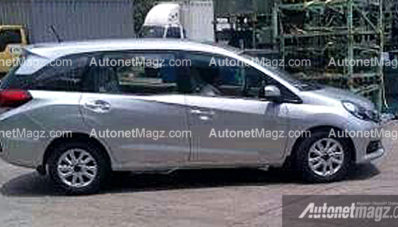 Spyshot Honda Mobilio Diluar Area IIMS Spyshot Honda Mobilio Diluar Area IIMS