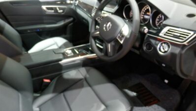 Mercedes-Benz E-Class 2014 Facelift Diluncurkan di IIMS 2013 Mercedes-Benz E-Class 2014 Facelift Diluncurkan di IIMS 2013