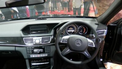 Mercedes-Benz E-Class 2014 Facelift Diluncurkan di IIMS 2013 Mercedes-Benz E-Class 2014 Facelift Diluncurkan di IIMS 2013