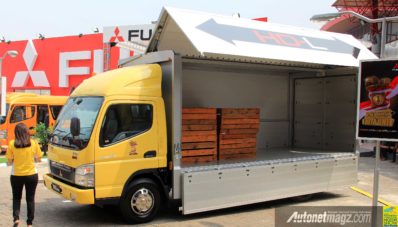 Bus dan Truk Besar Pun Tak Mau Kalah Ikut Mejeng di IIMS Bus dan Truk Besar Pun Tak Mau Kalah Ikut Mejeng di IIMS