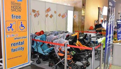 Kepedulian Sosial Disela-sela Pameran Mobil IIMS 2013