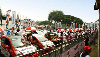 Gymkhana Race War Tontonan Seru di IIMS 2013