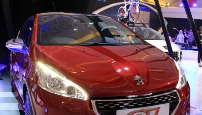 Peugeot 208 GTi Hadir di IIMS 2013 Peugeot 208 GTi Hadir di IIMS 2013
