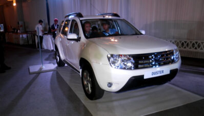 Harga Lengkap Renault Duster Sudah Diumumkan Nih! Harga Lengkap Renault Duster Sudah Diumumkan Nih!