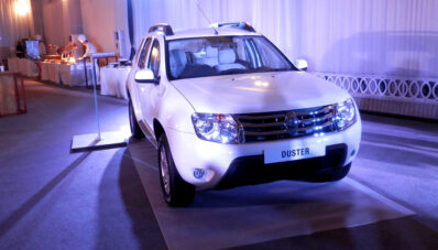 Harga Lengkap Renault Duster Sudah Diumumkan Nih! Harga Lengkap Renault Duster Sudah Diumumkan Nih!