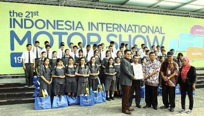 Sebanyak 500 Pelajar Telah Mengunjungi IIMS 2013 Sebanyak 500 Pelajar Telah Mengunjungi IIMS 2013