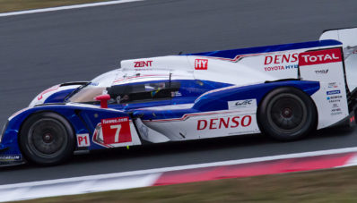 Mobil Balap Hybrid Toyota TS030 Bisa Dilihat di IIMS Mobil Balap Hybrid Toyota TS030 Bisa Dilihat di IIMS